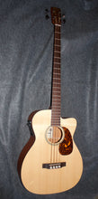 Load image into Gallery viewer, Martin  BC-16GTE Acoustric-Eectric Bass (2011)
