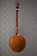 Load image into Gallery viewer, Stelling Red Fox Banjo No. 3789 (c. 1990s)
