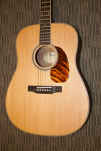 Load image into Gallery viewer, Larrivee D-40 Rosewood (2014)
