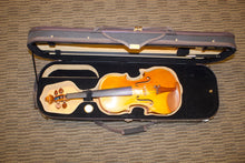 Load image into Gallery viewer, Fugim 2000VN Violin (2008) conservatory graduated
