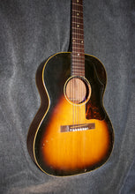 Load image into Gallery viewer, Gibson LG-1 (1956) Sunburst
