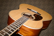 Load image into Gallery viewer, Larrivee L-40 Lefty (2025)
