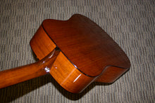 Load image into Gallery viewer, Collings D1A SBT Sunburst w &quot;baked&quot; top and &quot;Traditional&quot; specs (2024) Excellent!!
