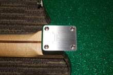 Load image into Gallery viewer, Hahn Electric Guitar Model 228 (c. 2023) Green Sparkle!
