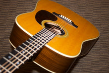 Load image into Gallery viewer, Martin D-28 (2017) w Fishman Ellipse Blend pickup
