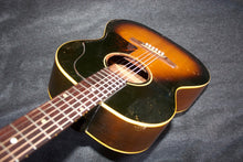 Load image into Gallery viewer, Gibson LG-1 (1956) Sunburst
