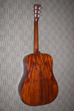 Load image into Gallery viewer, Bourgeois  D-Custom AT (Adirondack and Sinker Mahogany) - 2022
