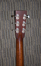 Load image into Gallery viewer, Bourgeois  D-Custom AT (Adirondack and Sinker Mahogany) - 2022
