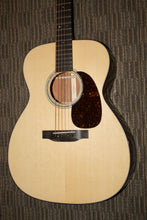 Load image into Gallery viewer, Martin M18 Custom Shop - Sinker Mahogany and Alaskan Cedar - New
