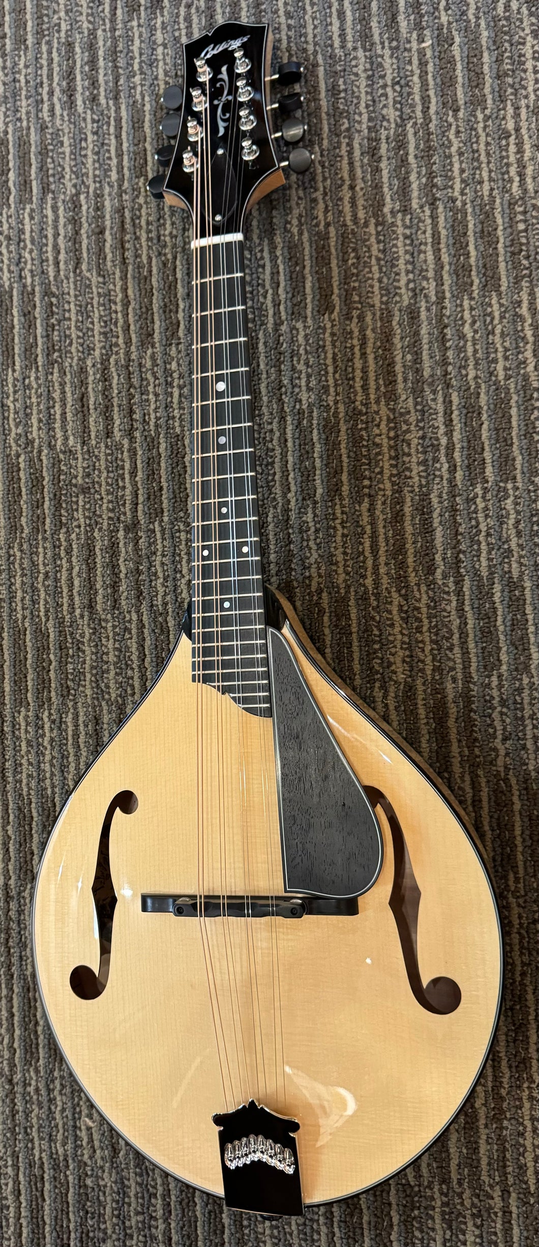 Collings MT2 Mandolin - Blonde (No. A4692)