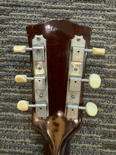 Load image into Gallery viewer, Gibson J-50ADJ SN. 806165 C. 1966
