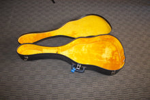 Load image into Gallery viewer, Guild A-50 Archtop Guitar (1965) Nice!
