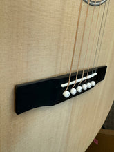 Load image into Gallery viewer, Larrivee Simple 6-DNE
