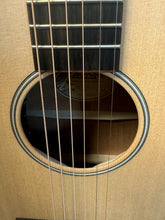 Load image into Gallery viewer, Larrivee Simple 6-DNE
