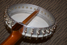 Load image into Gallery viewer, Ome &quot;Muse&quot; Long-neck Banjo 1970s - Nice!
