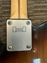 Load image into Gallery viewer, Hahn 228 electric guitar Number 140812
