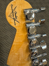 Load image into Gallery viewer, Fender Deluxe Strat - Custom Shop 2010 Antique white
