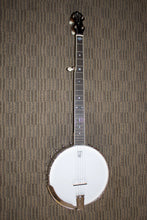 Load image into Gallery viewer, Vega Model No. 2 Banjo - New
