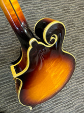 Load image into Gallery viewer, Gibson F5 Custom Mandolin 1964
