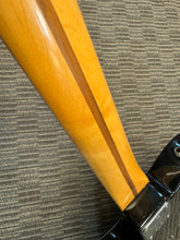 Load image into Gallery viewer, Fender American Standard Telecaster (2000)
