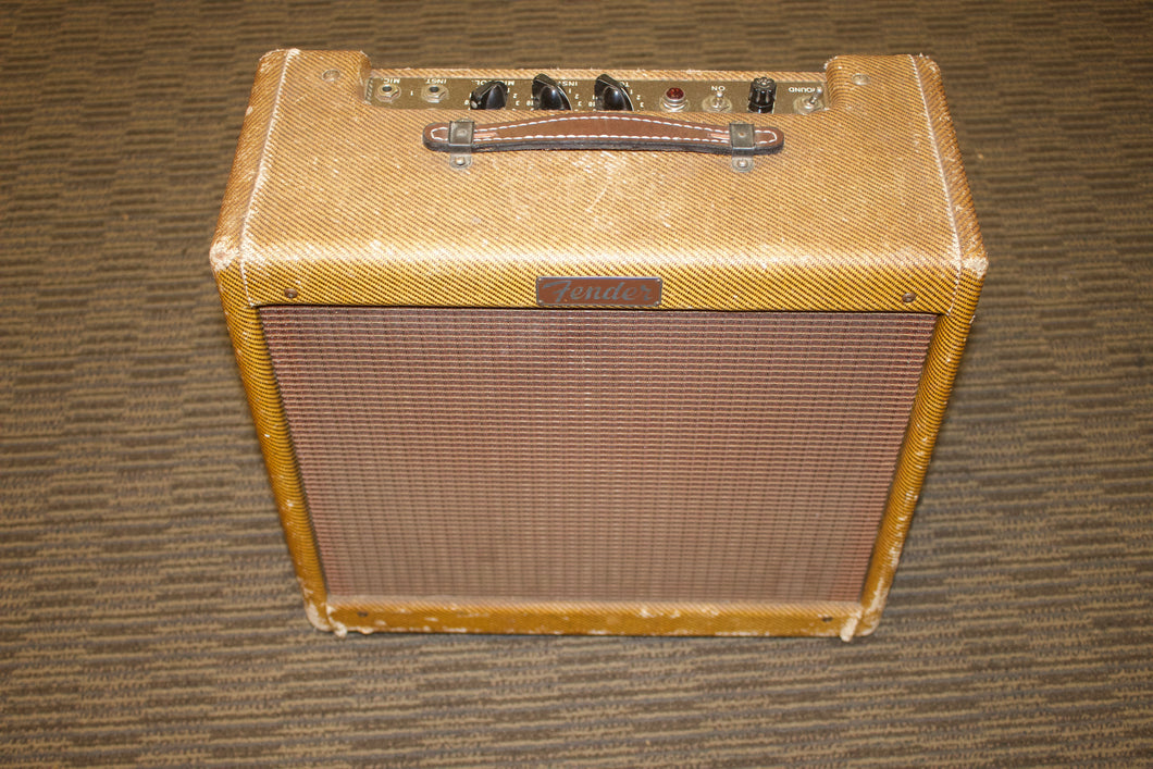Vintage 1955 Fender Deluxe Amp