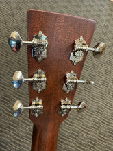 Load image into Gallery viewer, Martin D-18 Used "2013"
