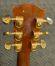 Load image into Gallery viewer, Gibson Songwriter Deluxe CE Acoustic Guitar 2004

