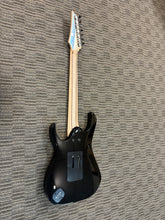 Load image into Gallery viewer, Ibanez UV70P Universe Electric 7 string (Used)
