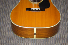 Load image into Gallery viewer, Martin D-28S 1976

