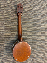 Load image into Gallery viewer, Gibson Banjolele Vintage C. 1940
