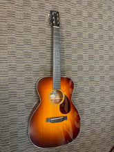 Load image into Gallery viewer, Collings OM1SB-Traditional Baked Sitka
