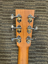 Load image into Gallery viewer, Larrivee SD-40 Rosewood Guitar Lefty
