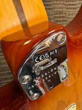 Load image into Gallery viewer, Fender American Pro II Stratocaster 2024 70th anniversary - Sunset Burst
