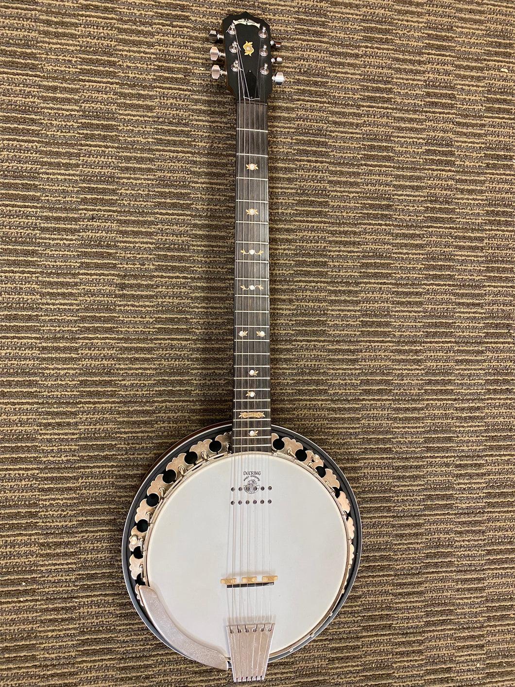 Deering B-6 acoustic electric Guitar/banjo 2012