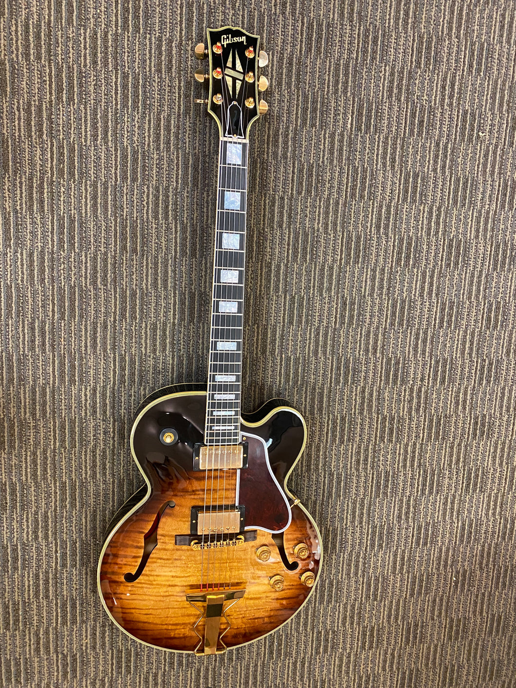 Gibson Memphis Figured ES-275 Montreau Burst