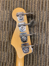 Load image into Gallery viewer, Fender Jazz Bass MIM C. 2005
