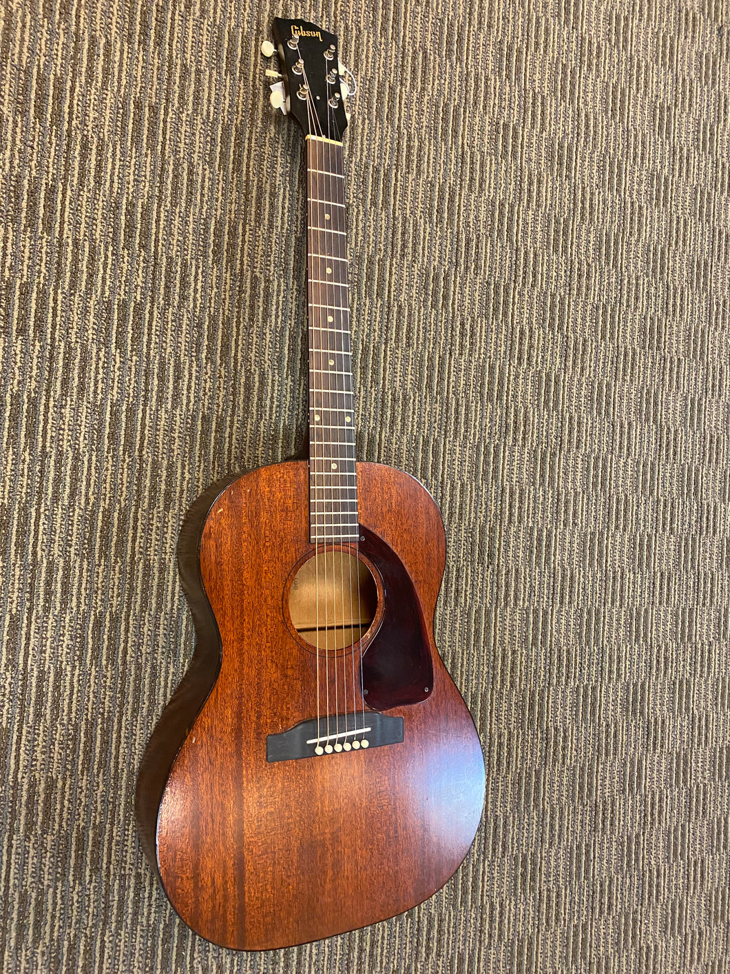 Gibson LG0 (1964) Acoustic Guitar