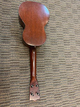 Load image into Gallery viewer, Martin Style 1C Concert Ukulele c. 1939
