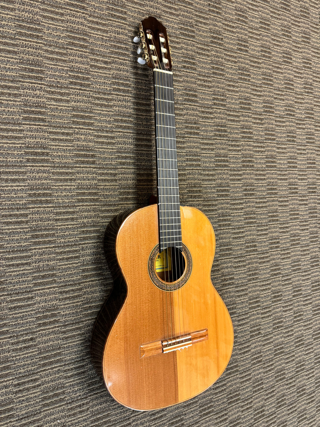 Silber Guitar Company Lamestiza
