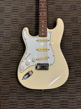 Load image into Gallery viewer, Fender Stratocaster Series E  - Lefty MIJ (c. 1982)
