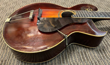 Load image into Gallery viewer, Gibson Style 0 1922 Archtop guitar
