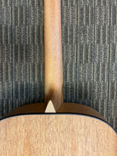 Load image into Gallery viewer, Larrivee OM-03 Redwood top!
