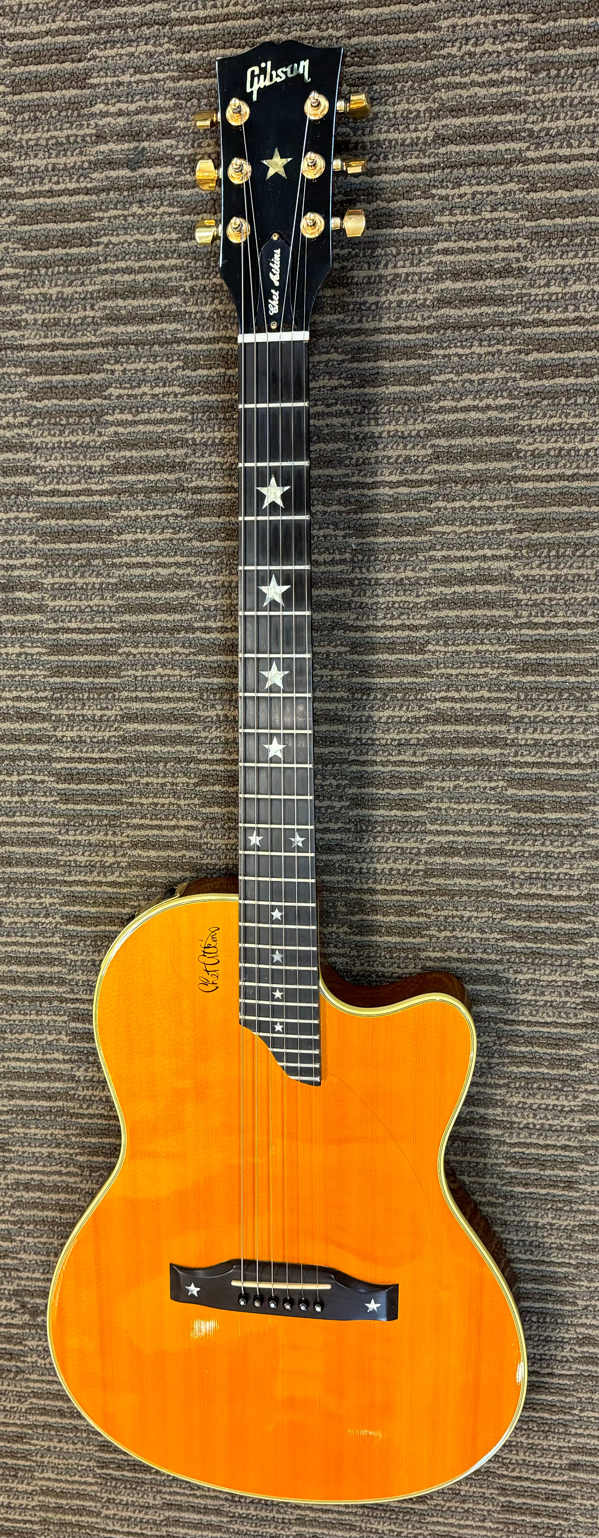 ギター Gibson SST Chet Atkins Model Gibson SST Chet Atkins 1993 – Jakes Main Street Music