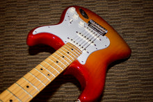 Load image into Gallery viewer, Fender American Standard Stratocaster (2008) in Sienna Burst - USA
