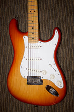 Load image into Gallery viewer, Fender American Standard Stratocaster (2008) in Sienna Burst - USA
