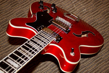 Load image into Gallery viewer, Hagstrom Viking - Wild Cherry Red - 2021
