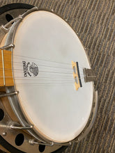 Load image into Gallery viewer, Deering goodtime 2 Resonater banjo &quot;Used&quot;
