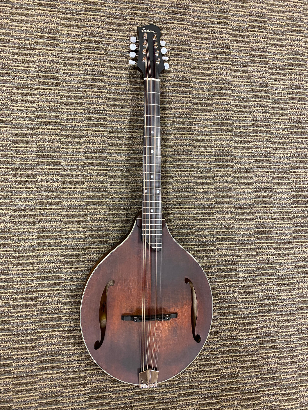 Eastman MDO-305 Octave mandolin