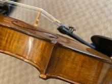 Load image into Gallery viewer, R.J. Storm hand built &quot;Ma thoet&quot; Violin
