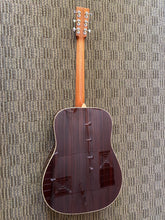 Load image into Gallery viewer, Larrivee D-44- Rosewood w/ Pickup
